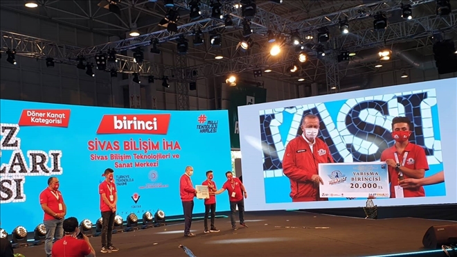 Sivas´a Gurur Yaşattılar