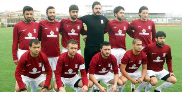 Yıldızeli Kendi Evinde Vuruldu