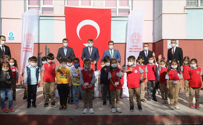 Hayırseverden  Eğitime Destek