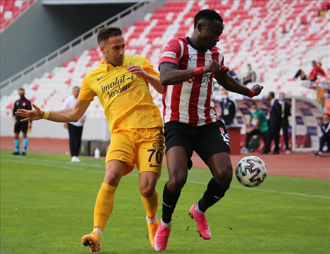 Evinde 203 Dakikadır Gol Atamıyor