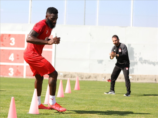 Aaron 3 Haftaya Hazır!