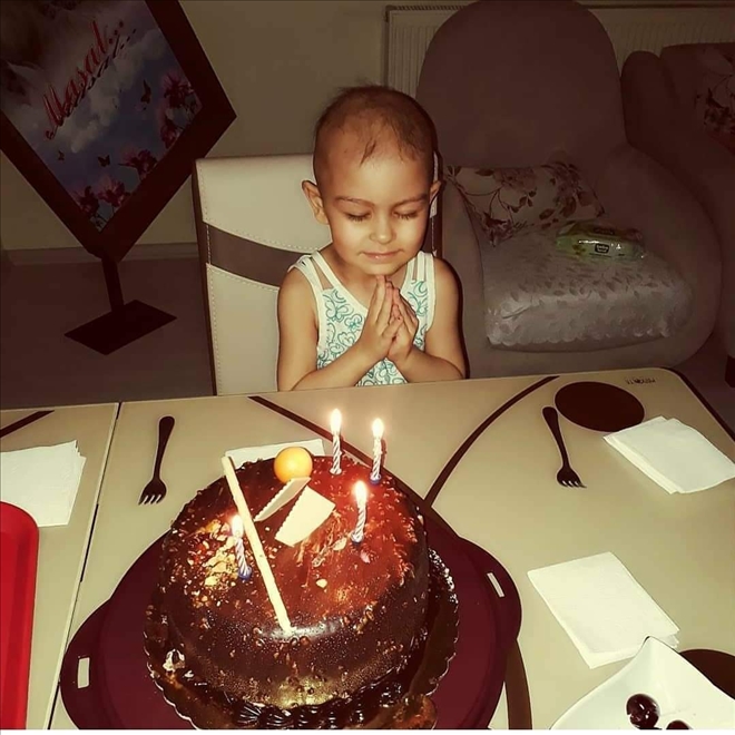 Kızının Anılarını Köftecide Yaşatıyor