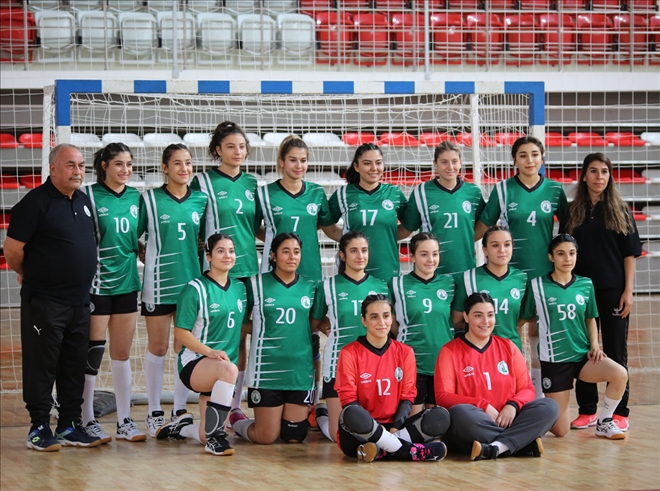 Hentbolcular Galibiyetle Tanışamadı!