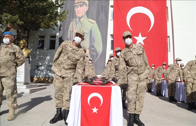 Yemin Edip Ustalığa Adım Attılar