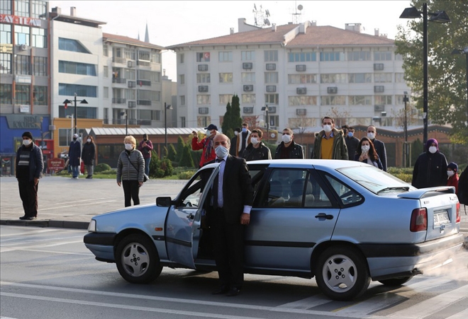 Sirenler Çaldı Hayat Durdu (Video)
