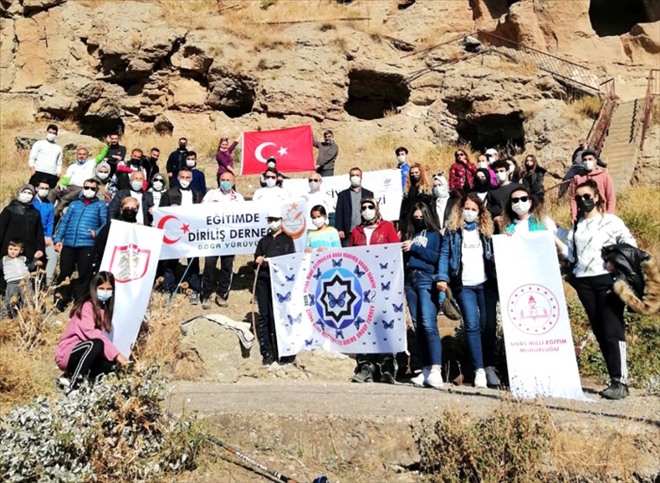 DOĞAL GÜZELLİKLERİ YAKINDAN TANIDILAR