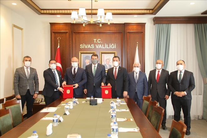 ÖĞRENCİLERE  BURS DESTEĞİ