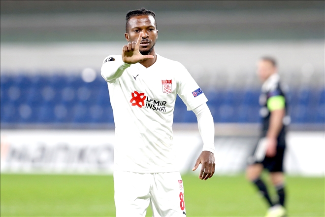 AVRUPA´DA GOL YÜKÜNÜ KAYODE OMUZLUYOR