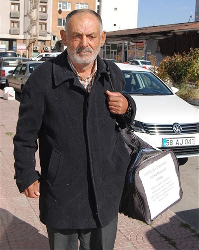 Garip Ozan Vefat Etti