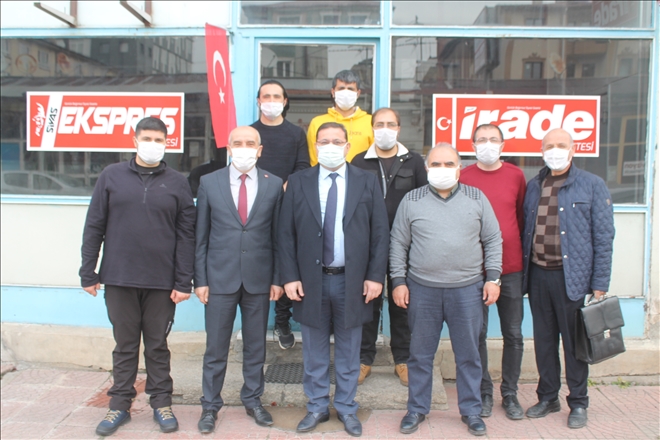 Gazetelerimizi  Ayakta Tutmalıyız