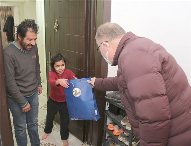 Belediye, Çocukların Yüzünü Güldürdü --Video