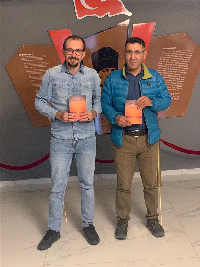 Infinitum Yayımlandı 