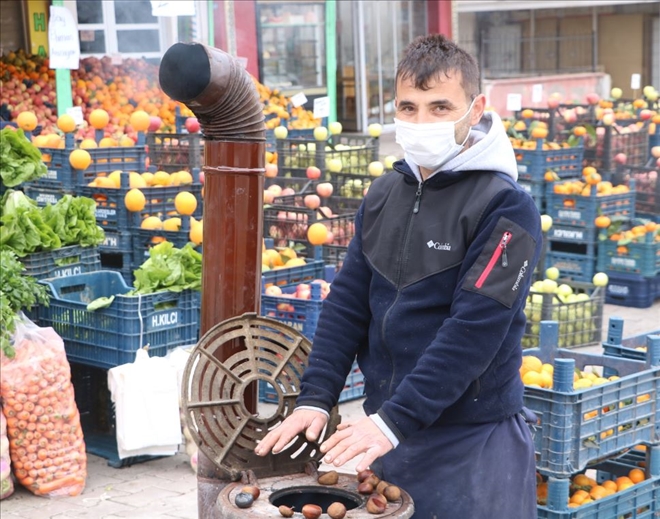 Ayaza Karşı Kaldırımda Soba Kurdu