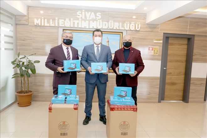 Borsa´dan Eğitime Tablet Desteği