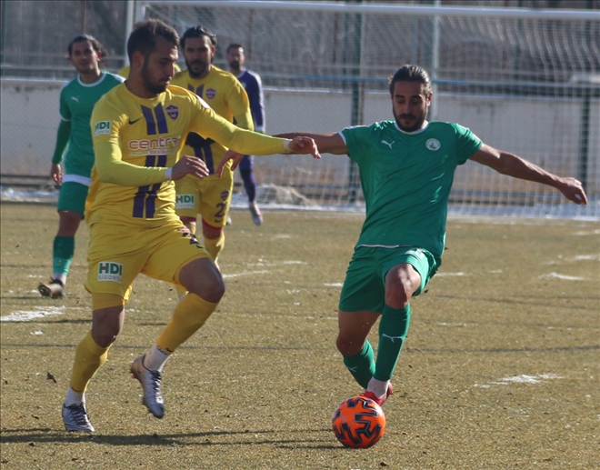 Son Dakikada Puanı Kurtardı (2-2)