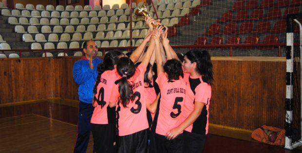 Gelenek Bozulmadı
