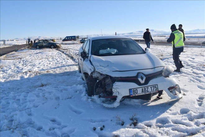 Trafik Kazası: 6 Yaralı   