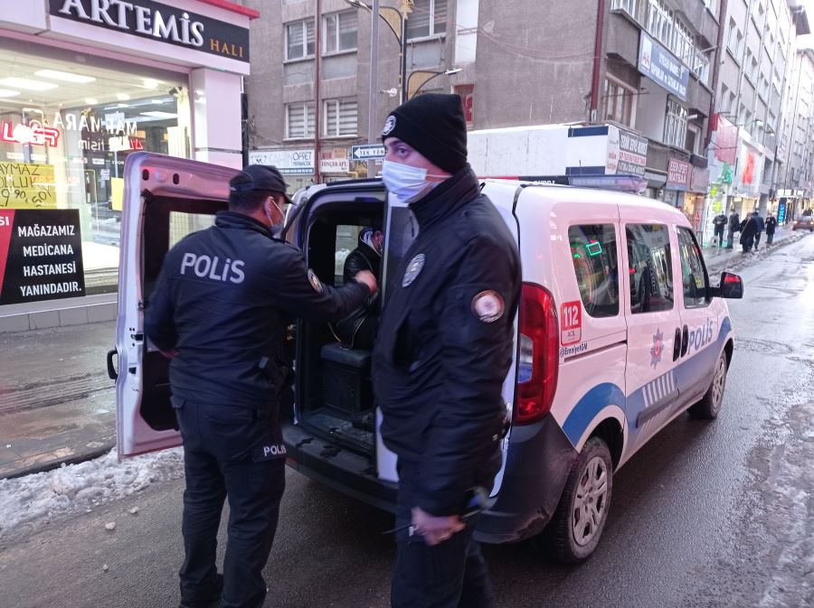 Kumar Oynayan 15 Kişiye Ceza Yağdı 