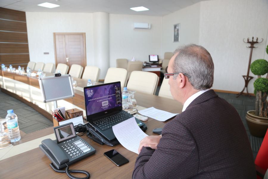 İhtisaslaşmaya Çalışıyoruz