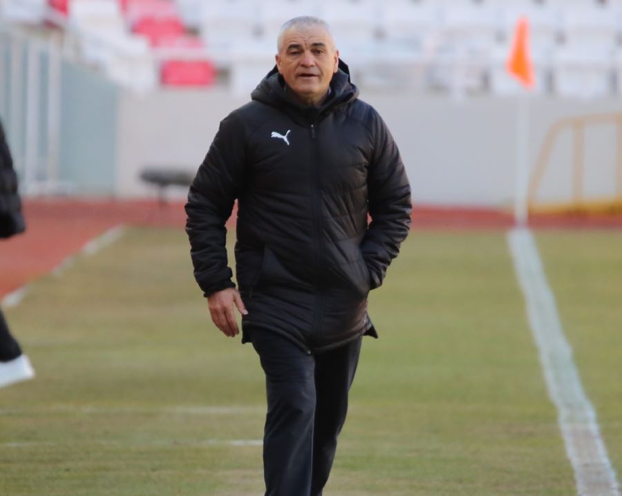 Rıza Çalımbay