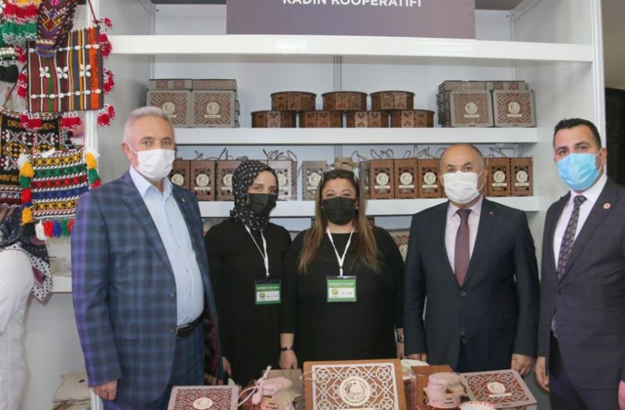 Doğal Ürünler Beğeniye Sunuldu