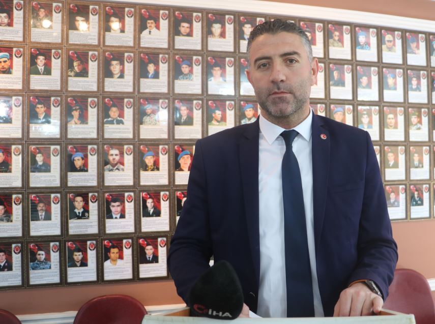 Deveci, Görevi Hızal