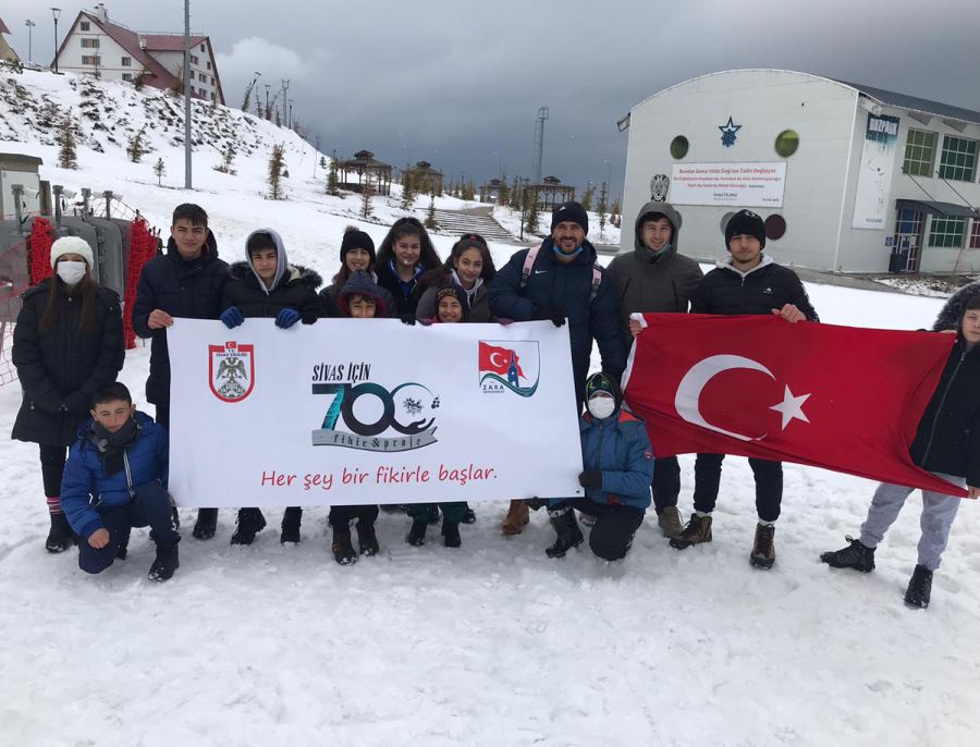 Kayak Merkezinde Gönüllerince Eğlendiler