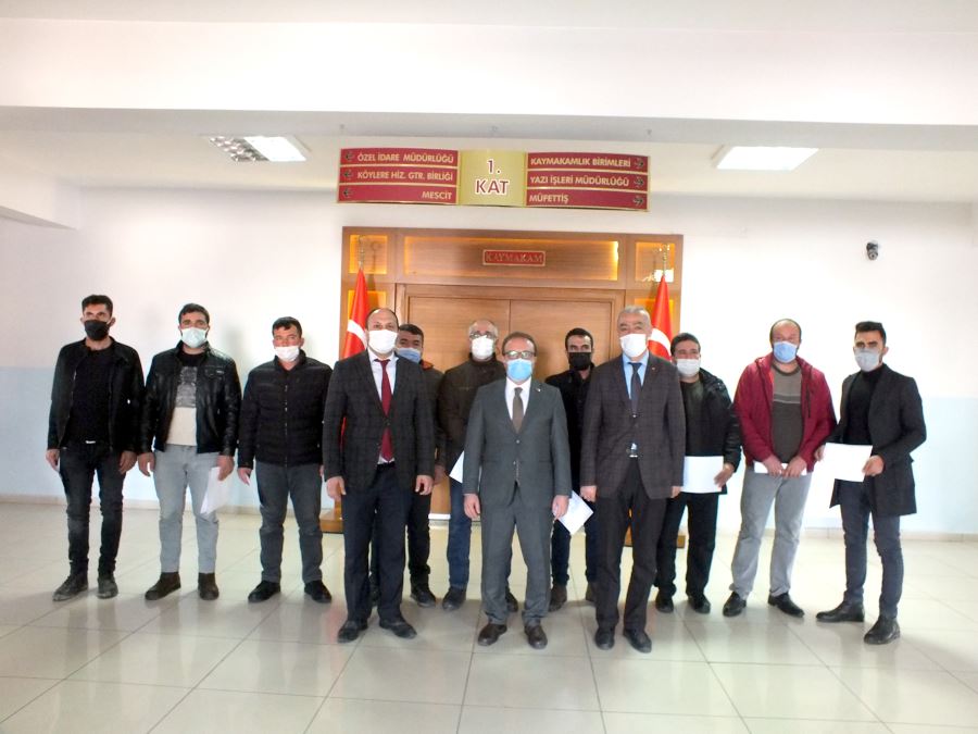 Kursiyerler Sertifikalarını Aldı