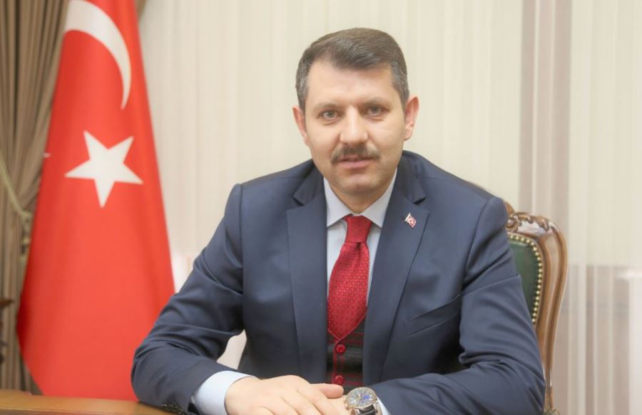   Eserleri Sevgi  İzleri Bırakacak