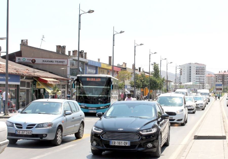 87 Bin Otomobil Trafikte