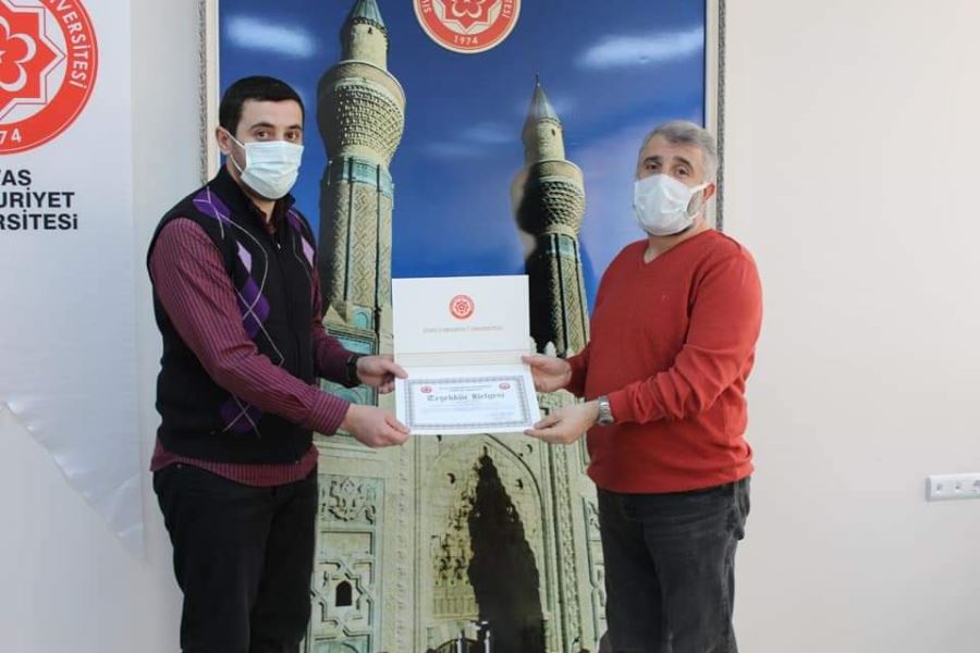    Şiir Yarışması  Düzenlendi