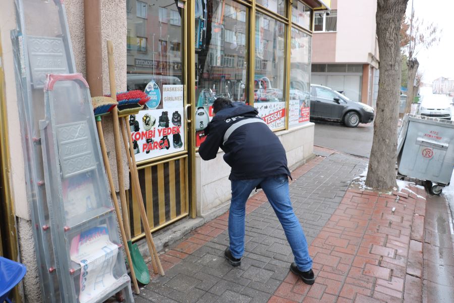 Binlerce Lirayı Çalarak Kayıplara Karıştı