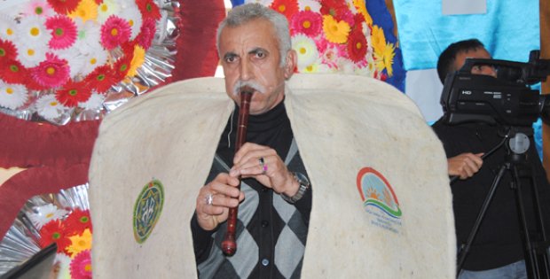 Kepenek Giyip, Kaval Çaldılar