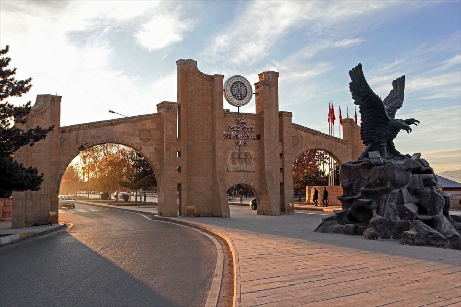 Atatürk Üniversitesi 29 akademisyen alacak