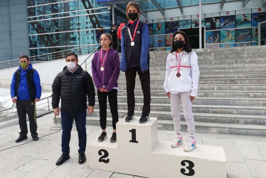 Yarı Finale Yükseldiler