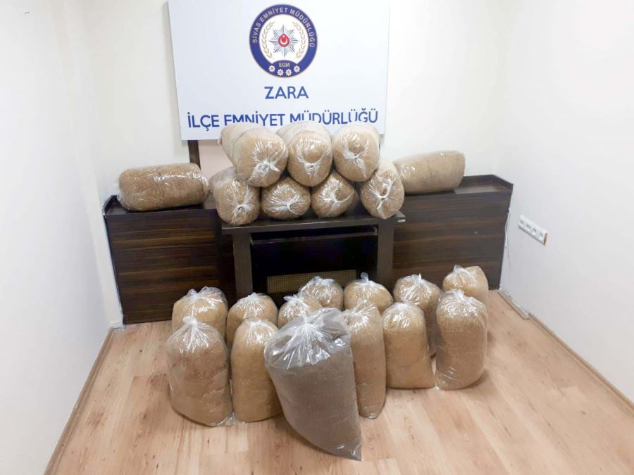 135 Kilogram Kaçak Tütün Yakalandı