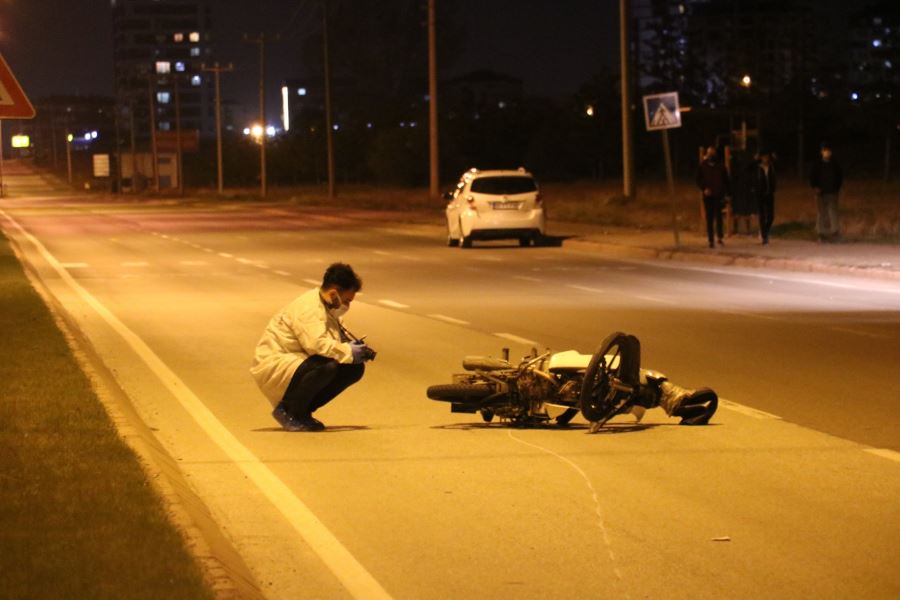 Motosiklet Sürücüsü Kazada Hayatını Kaybetti
