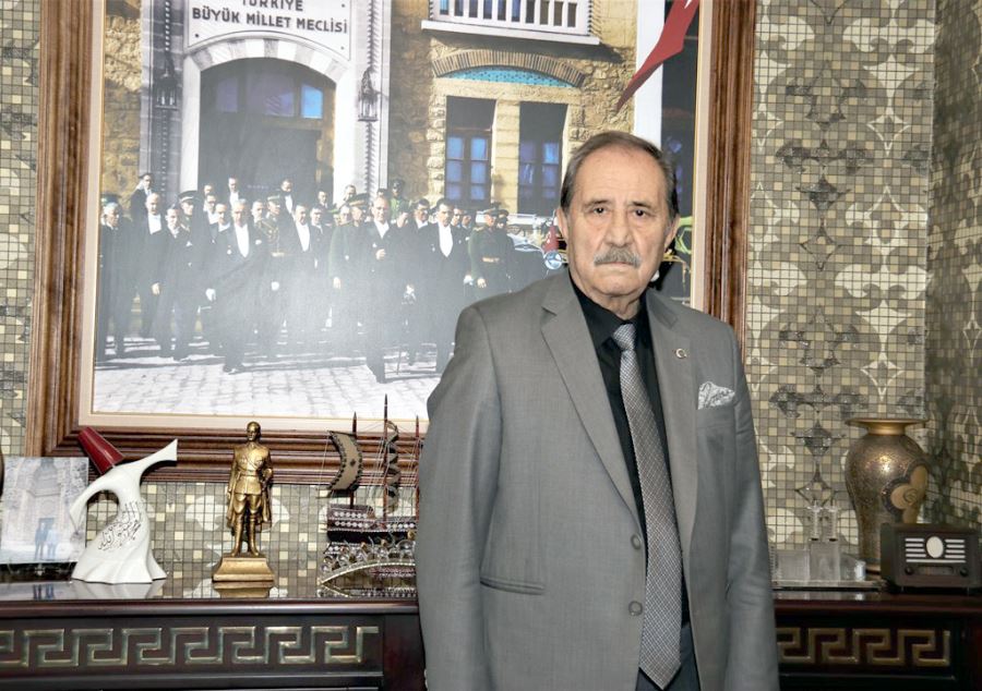 Dünya Çocuklarına  Kardeşlik Diliyorum