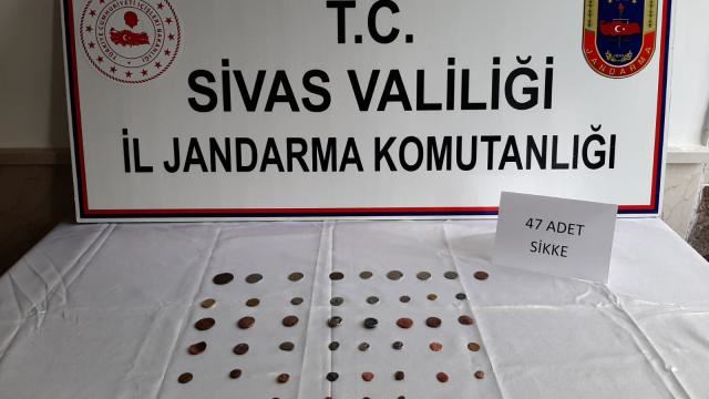  47 Sikke Ele Geçirildi--Video