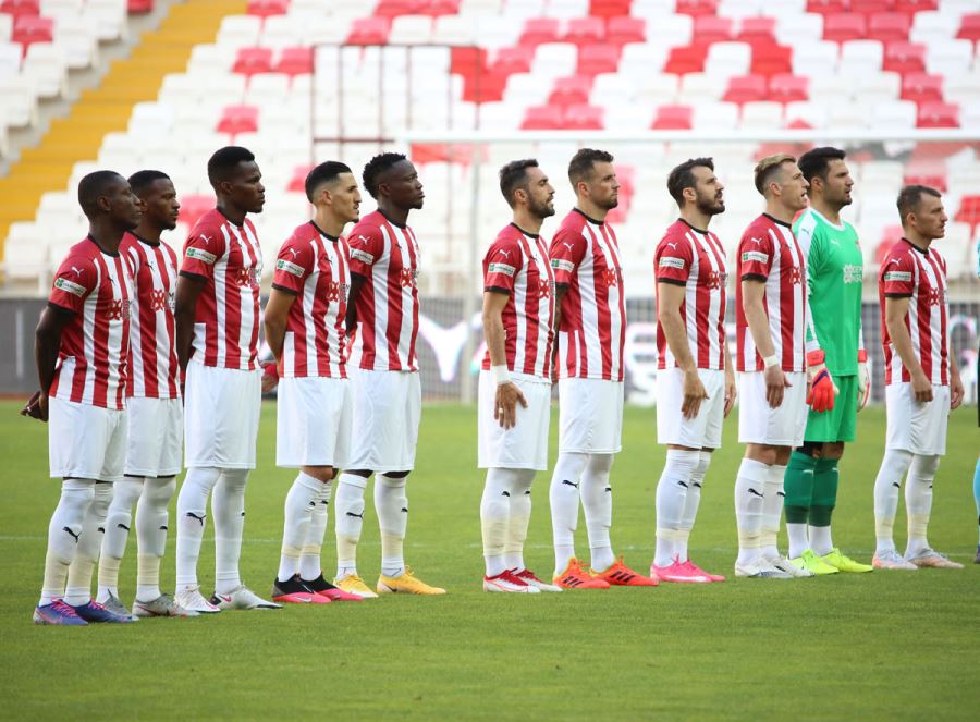 10 Futbolcunun Sözleşmesi Bitiyor!