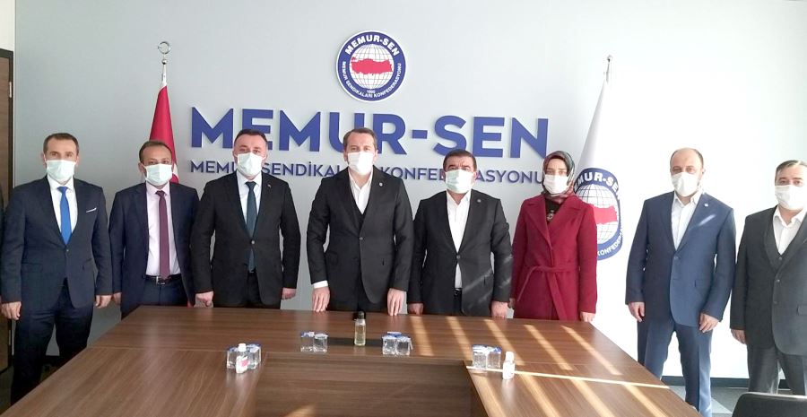 Yetkiyi Elden Bırakmıyor