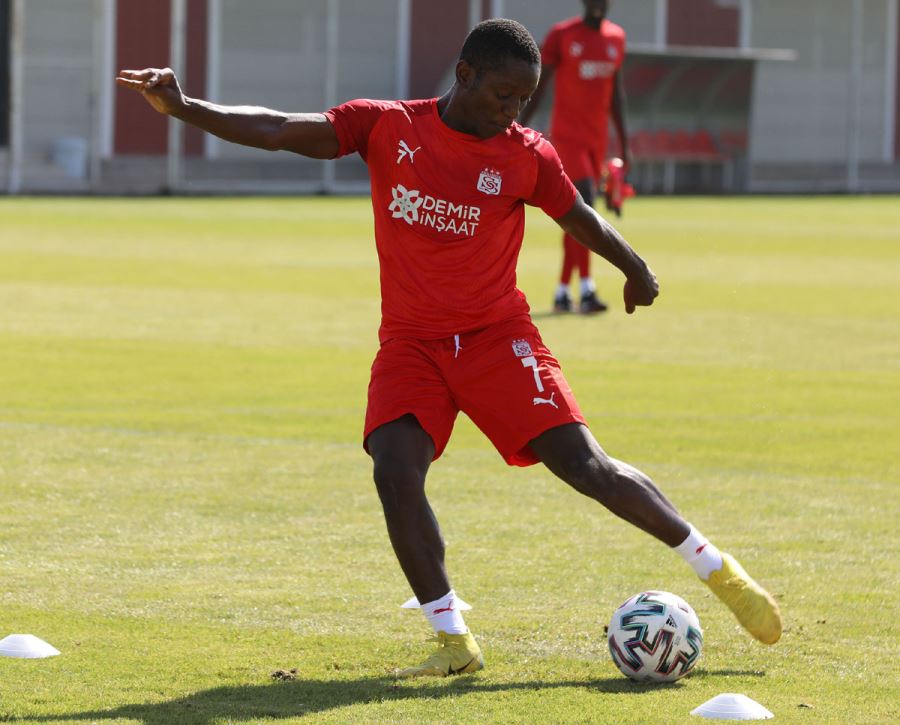 Max Gradel