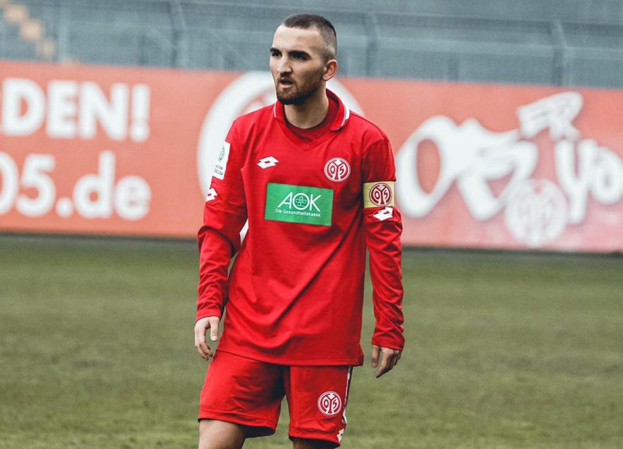 Yiğido, Erkan