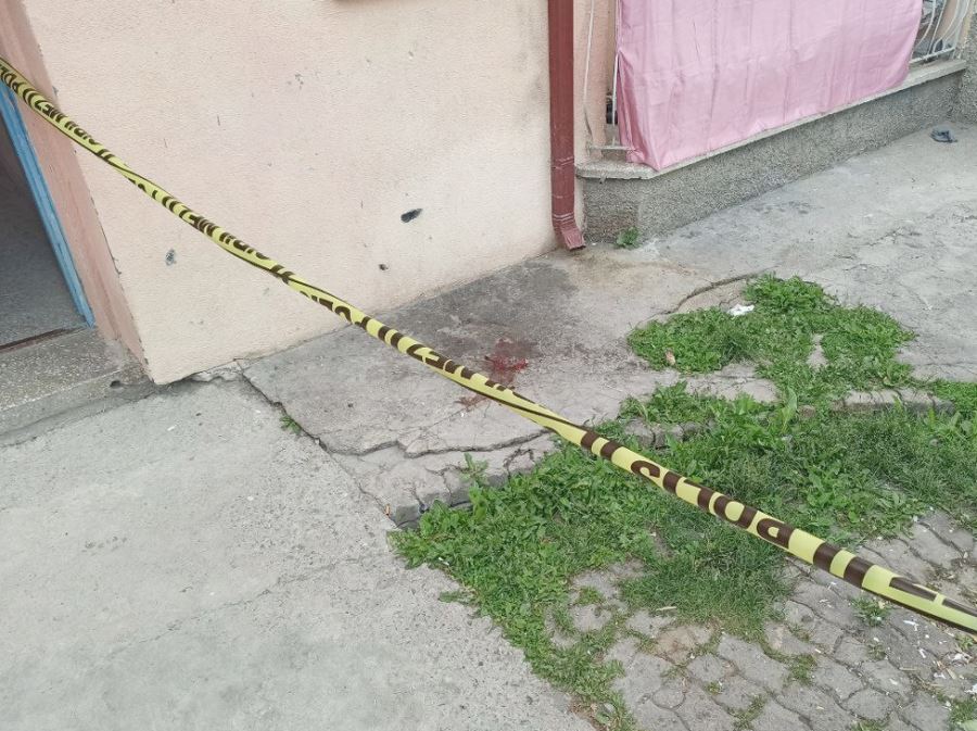 Pencereden Düşen Çocuk Ağır Yaralandı 