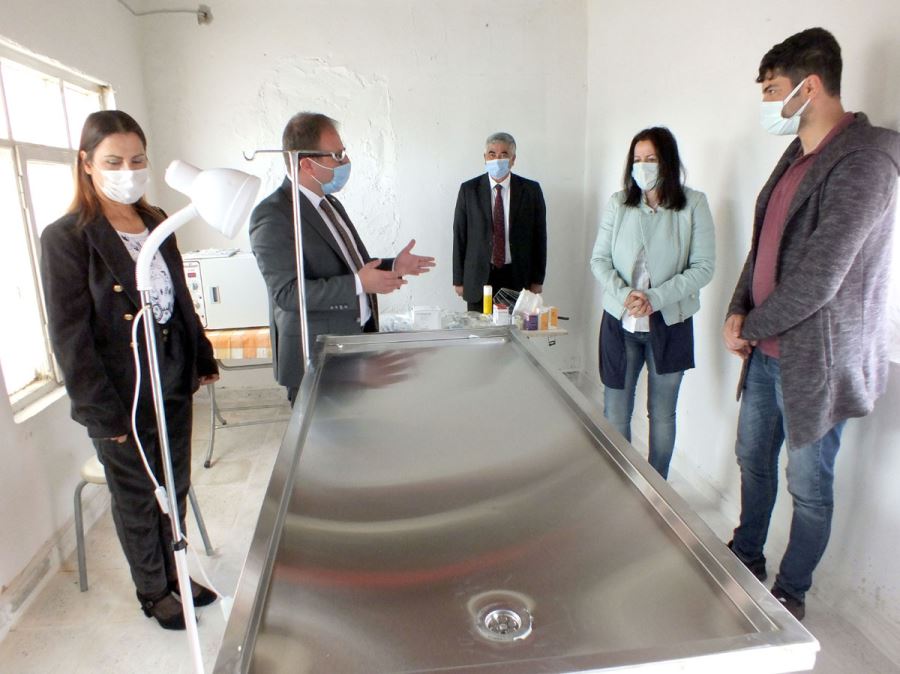 Sivas'ta Açılan İlk Yardım Merkezinde Sokak Hayvanları Tedavi Edilecek 