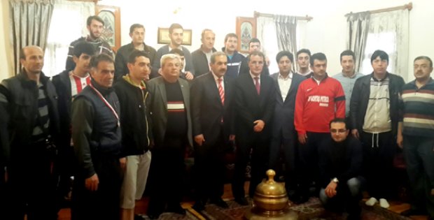 Masa Tenisinde Heyecan Sona Erdi