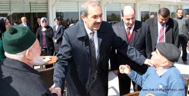 Yaşlılara Çermik Jesti
