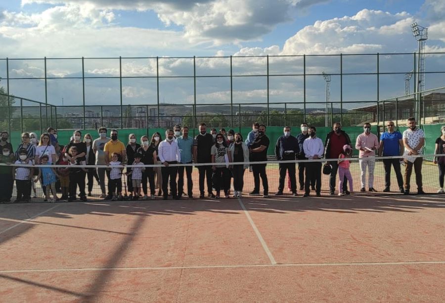 Teniste Altyapı Çalışmaları Başladı