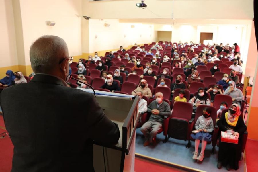 Hafızlık Eğitimi Kur'an'a Hizmettir