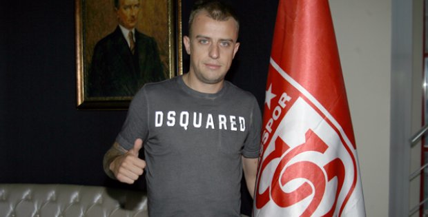 Grosicki İle Yollar Ayrıldı